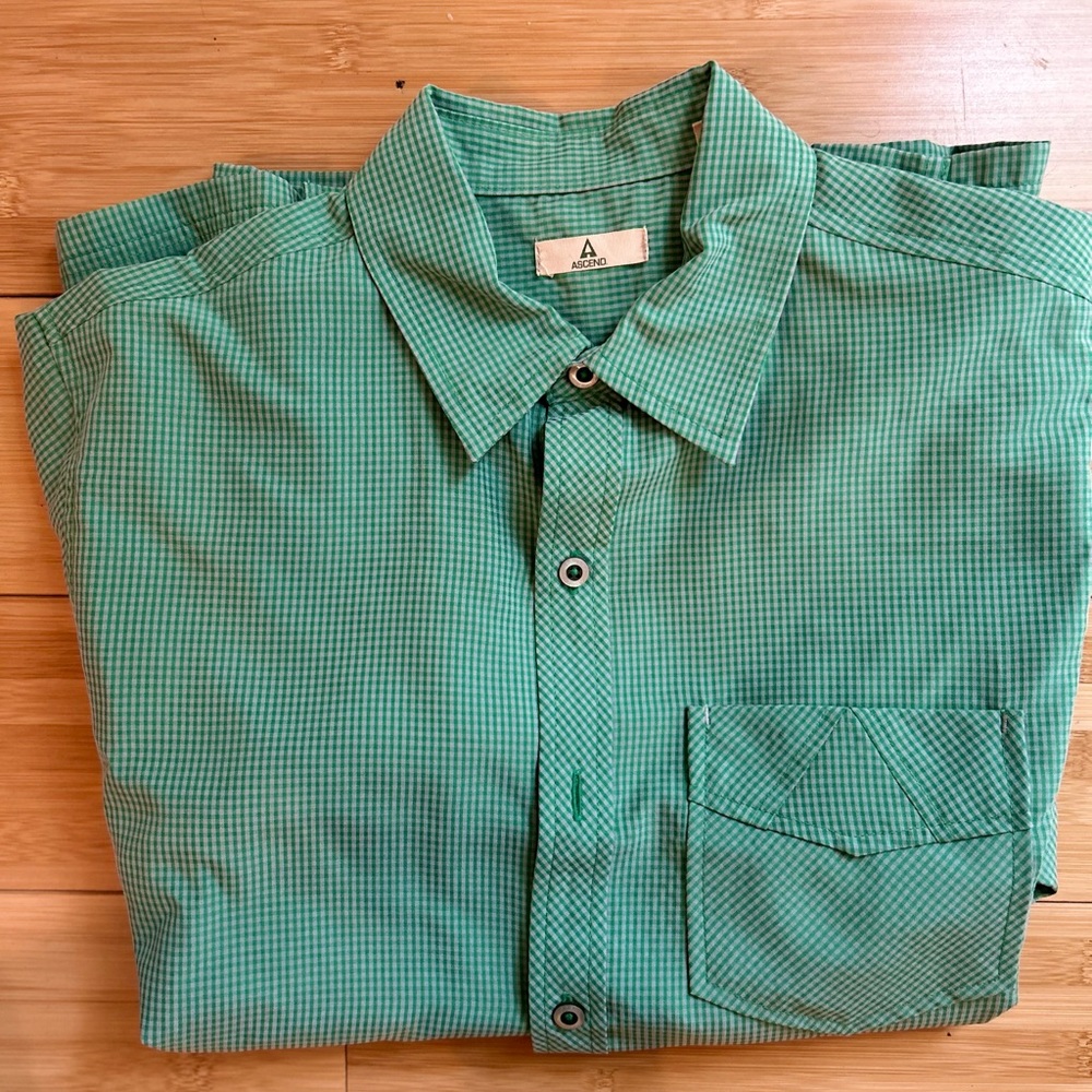 Ascend Green Casual Button Down Shirt with Textured Weave